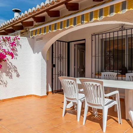 Flores By Nora Vakantiehuis Moraira